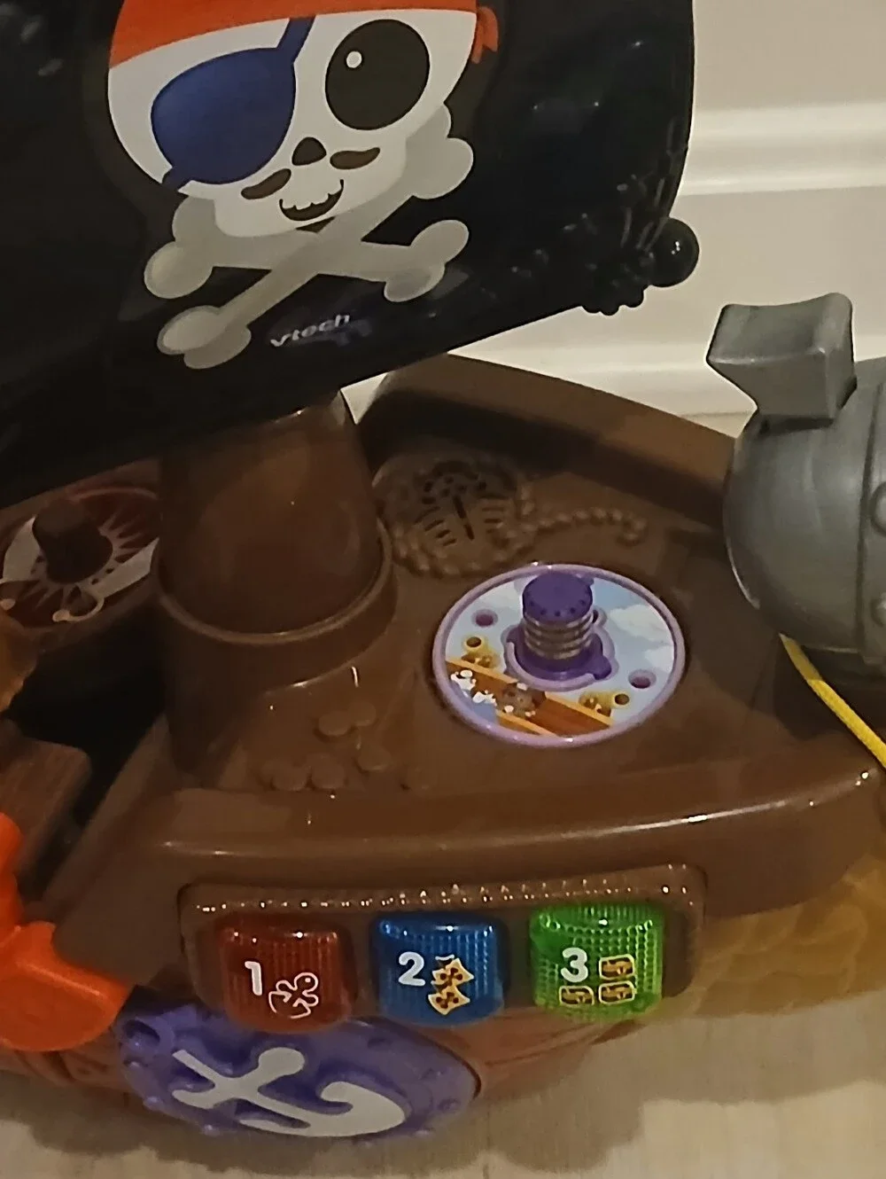 Vtech Treasure Seekers Pirate Ship Boat Foldout Playset + 2 Figures Toy W/Wheels